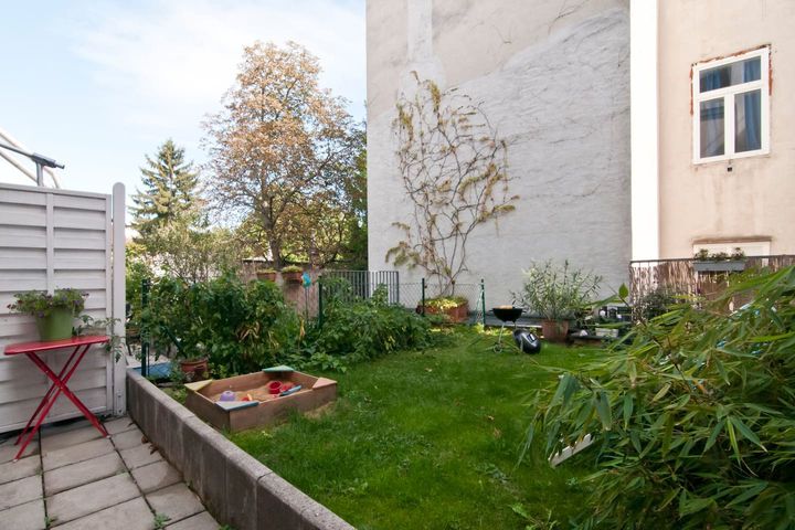 Eigenarten! Wunderschöne Maisonette am KUTSCHKERMARKT - Helle 90m² Wohnung mit Terrasse und Garten - 1180 Wien