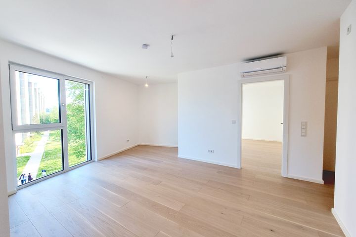 EHK 100 | 3 Zi Penthouse Wohnung mit Terrasse
