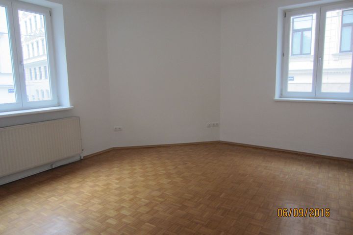 Zentrumsnähe - 2 helle Zimmer, 60m², Neubauwohnung in 1020 Wien