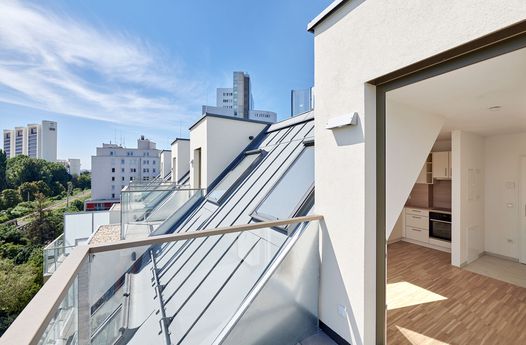 ANLAGE - Moderne Dachgeschoßwohnung mit Terrasse