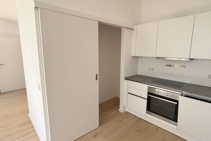 NÄHE Nussdorfer Platz - NEU RENOVIERTE 2 ZIMMER WOHNUNG - HOFSEITIG IN 1190 WIEN