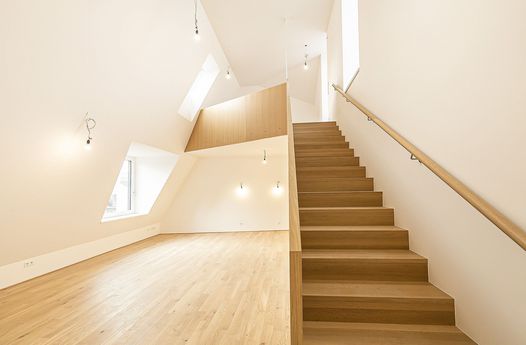 St. Georgs Hof | Dachgeschoss-Maisonette-Wohnung mit zwei Terrassen und imposanter Freitreppe  