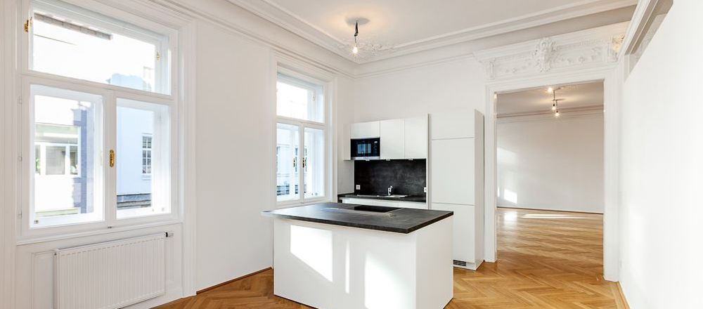 Exklusiver 121m² Stilaltbau-Erstbezug mit Einbauküche - Topruhelage 1010 Wien