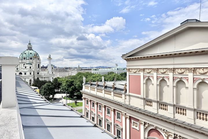 AM MUSIKVEREIN | Exklusiver Erstbezug nach Sanierung | 3-Zimmer Dachgeschoss
