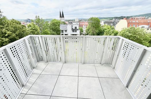 GARTENBLICK | 3 ZI ERSTBEZUG MIT BALKON + TIEFGARAGE IN 1140 WIEN